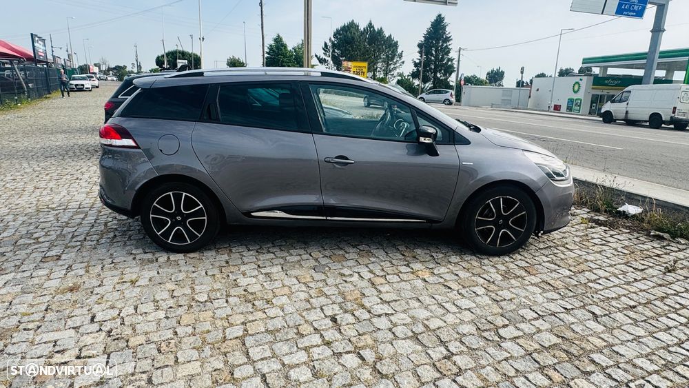 Renault Clio Sport Tourer (Energy) dCi 90 Bose Edition - 5