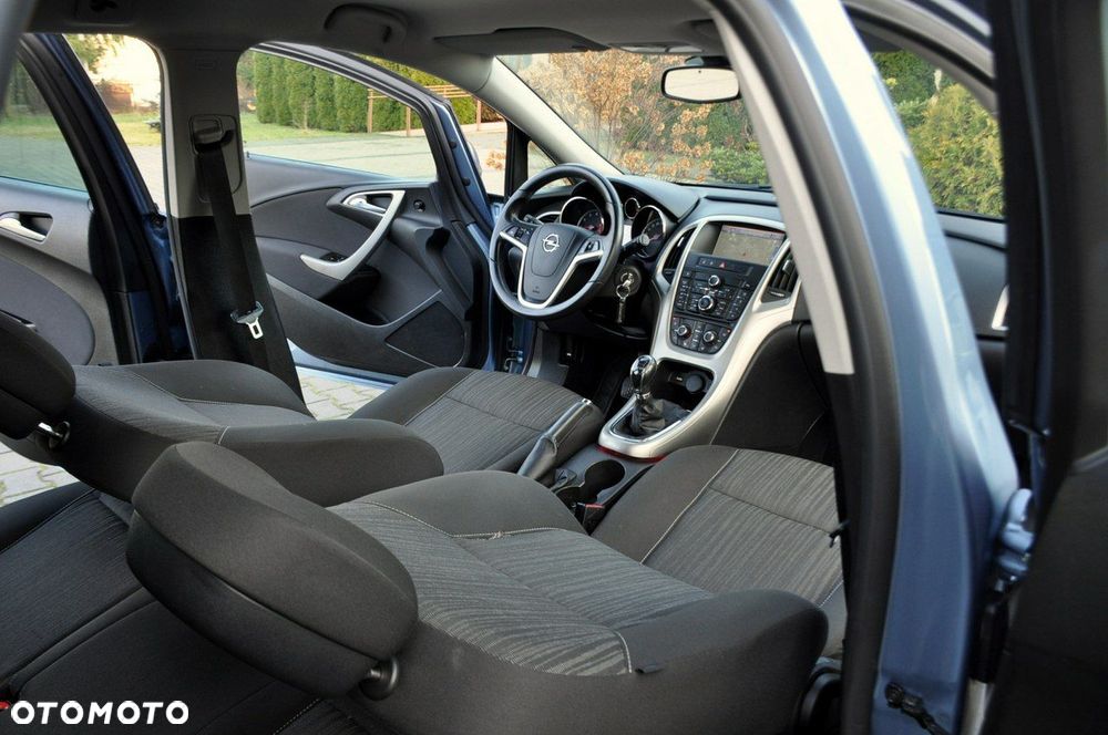 Opel Astra - 23