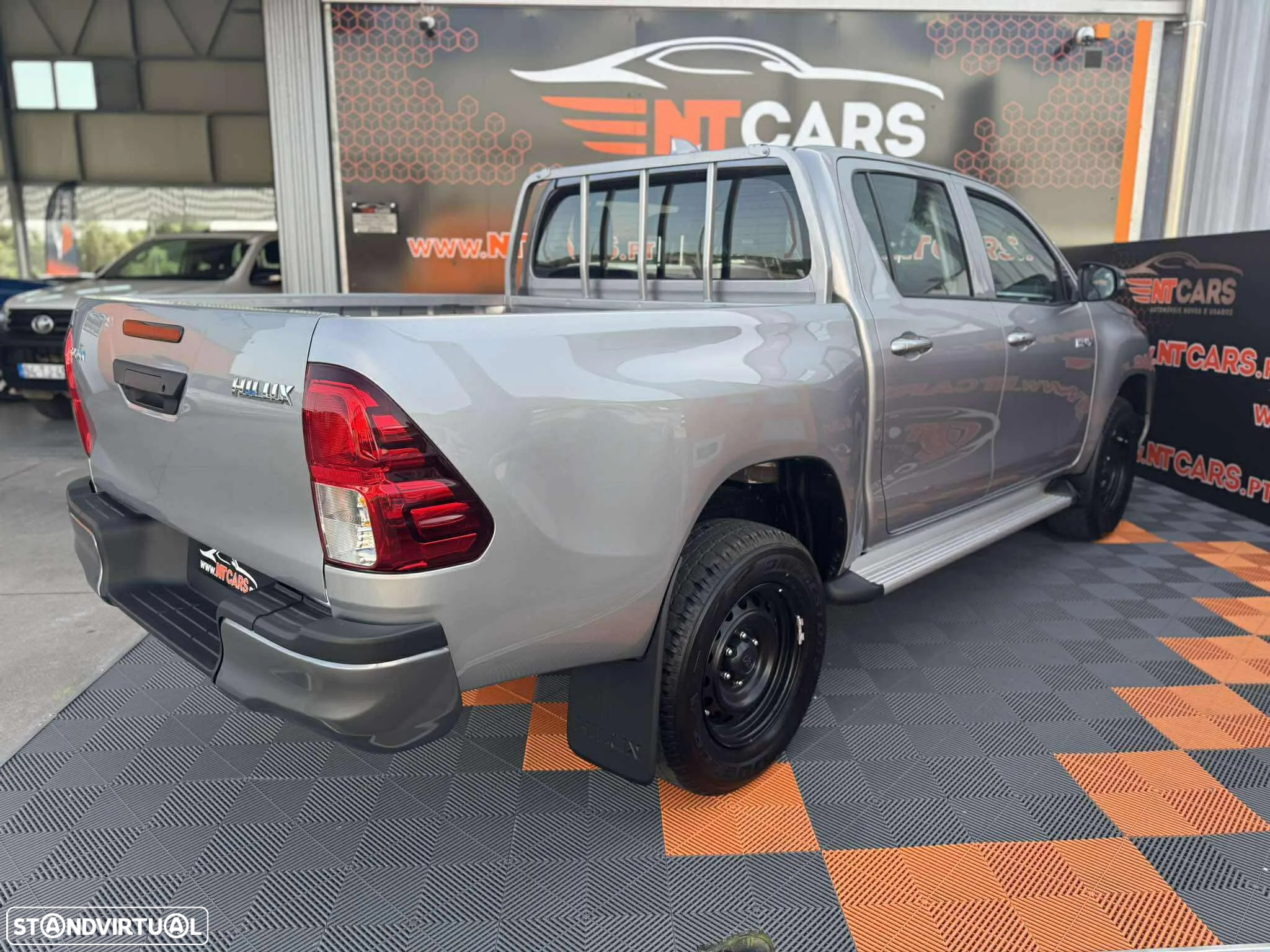 Toyota Hilux 4x4 Cabine Dupla Duty - 2