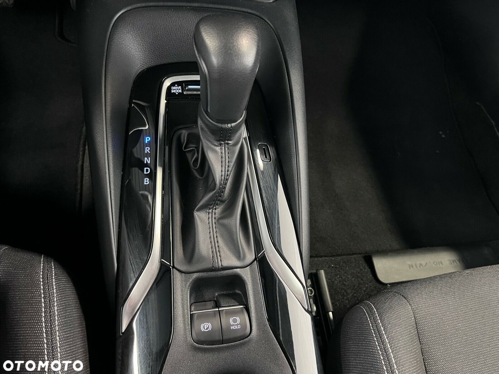 Suzuki Swace 1.8 Hybrid Premium Plus CVT - 31