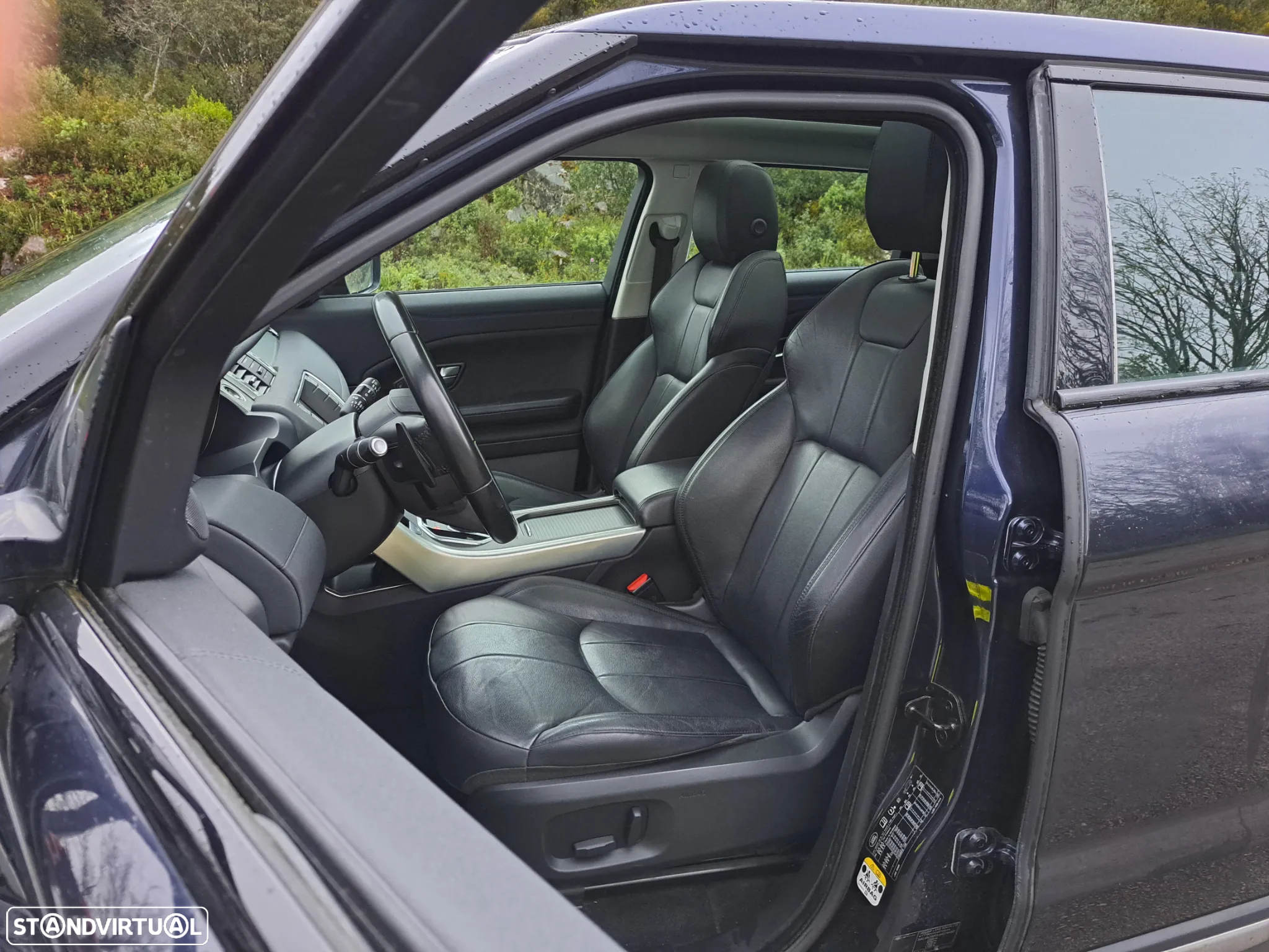 Land Rover Range Rover Evoque 2.0 D180 AWD Auto - 10