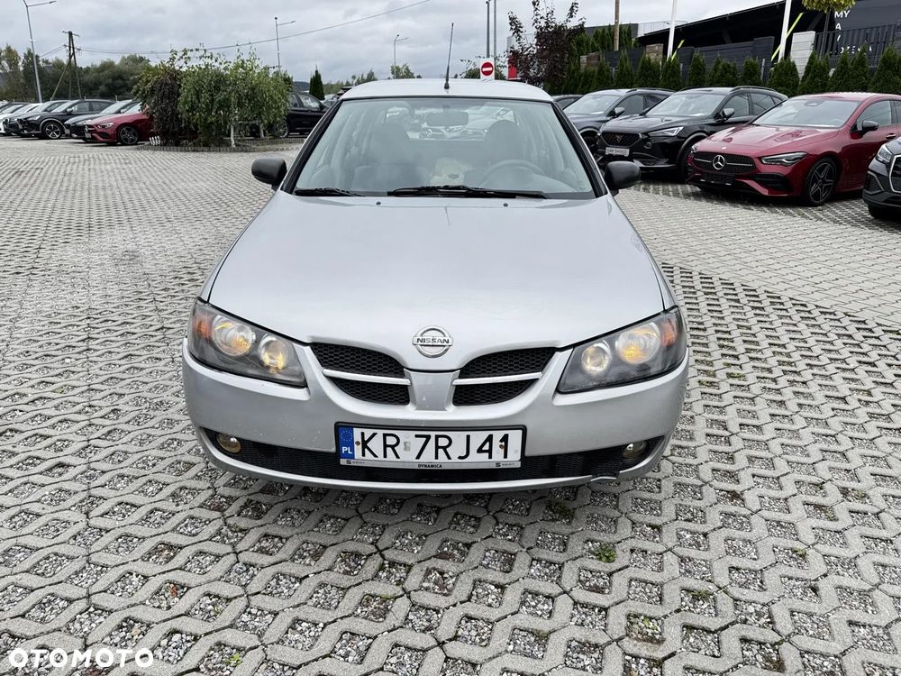 Nissan Almera - 3
