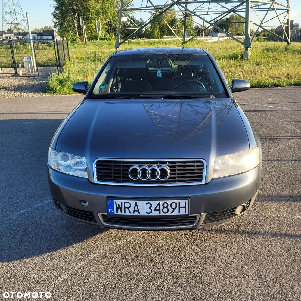 Audi A4 Limousine - 2