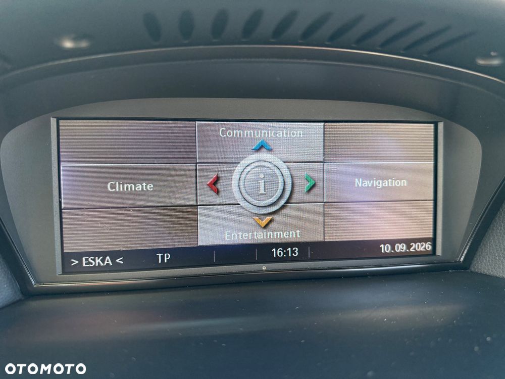 BMW Seria 5 530i - 27