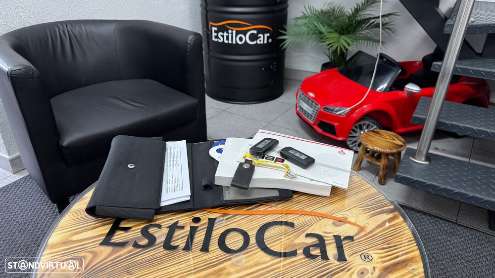 Mitsubishi Outlander 2.2 DI-D Instyle 4WD - 44