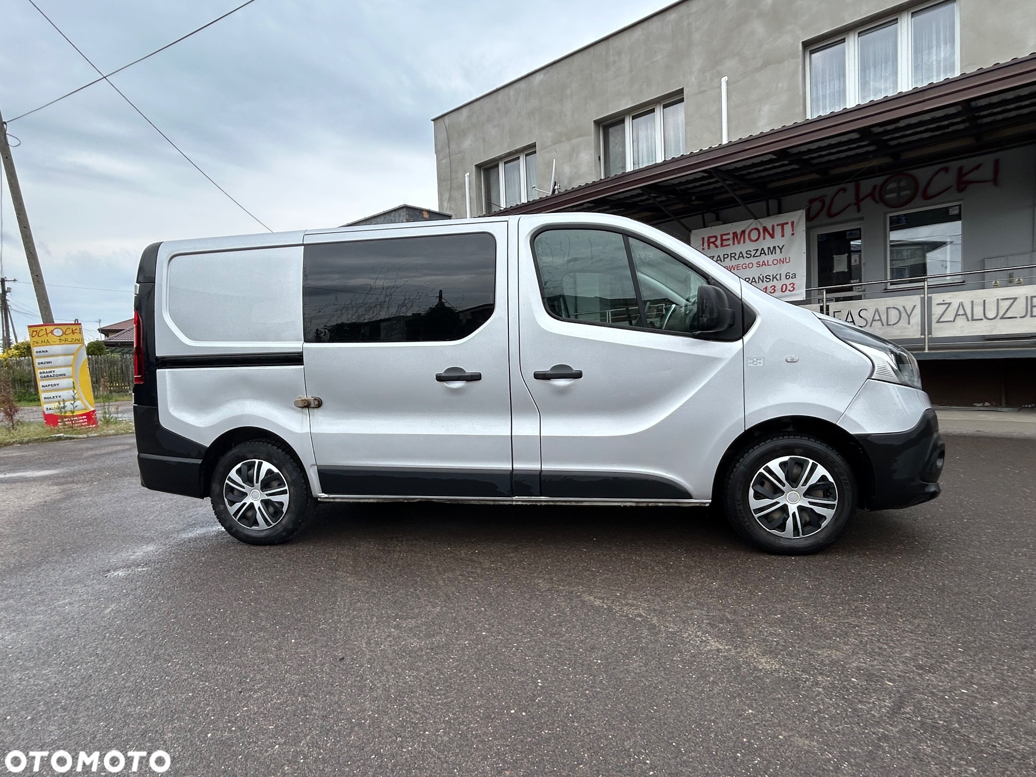 Renault Trafic - 2