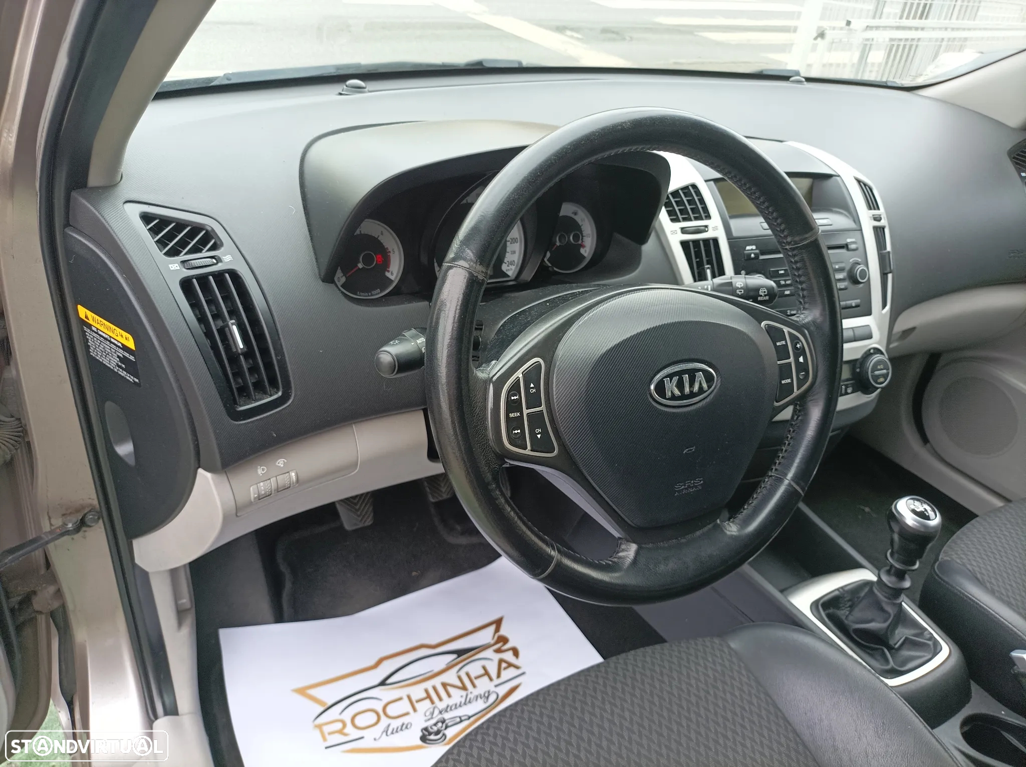 Kia Ceed SW 1.6 CRDi LX - 12