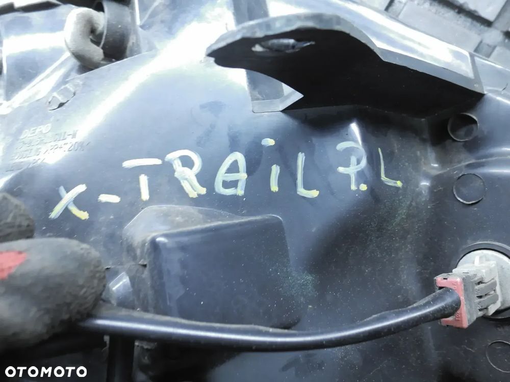 REFLEKTOR LEWY LAMPA PRZÓD NISSAN X-TRAIL 2 II - 4