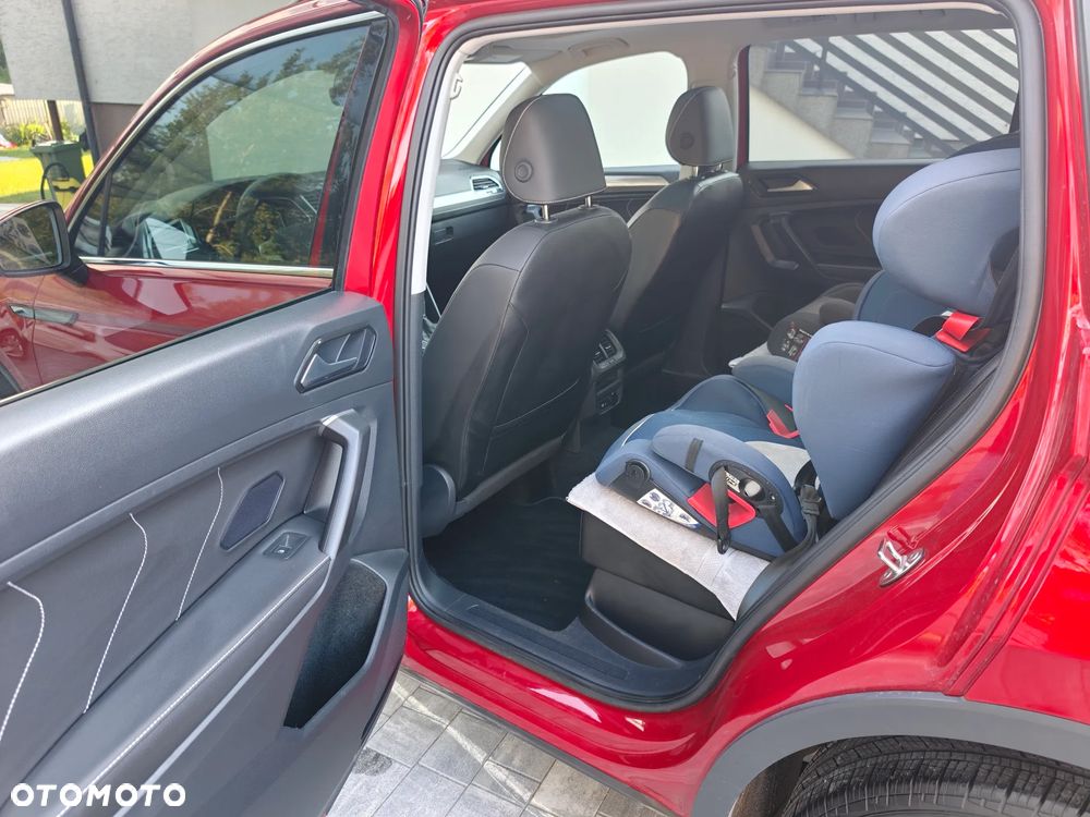 Volkswagen Tiguan Allspace 2.0 TSI OPF 4Motion DSG Elegance - 17