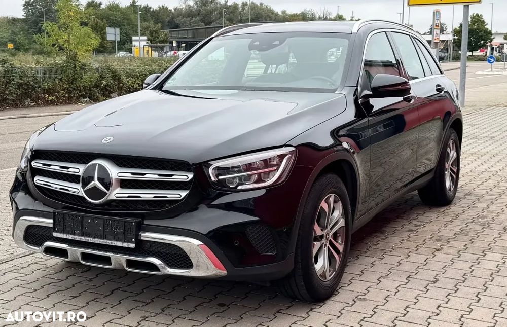 Mercedes-Benz GLC 300 d 4Matic 9G-TRONIC - 8