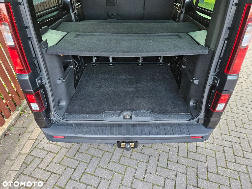 Opel Vivaro - 9
