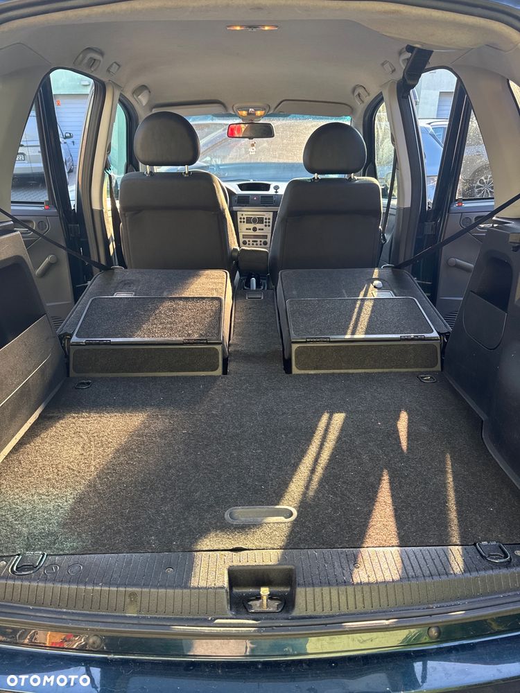 Opel Meriva 1.8 Cosmo - 12