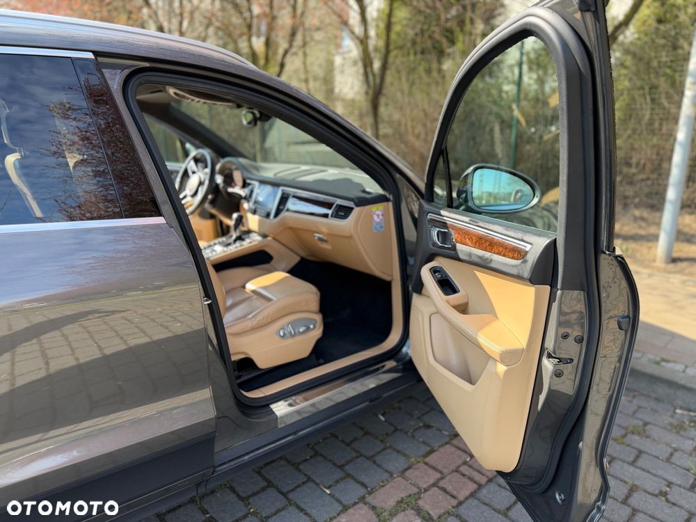 Porsche Macan Standard - 7