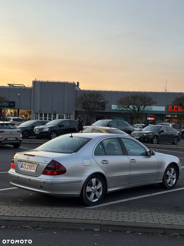 Mercedes-Benz Klasa E - 4