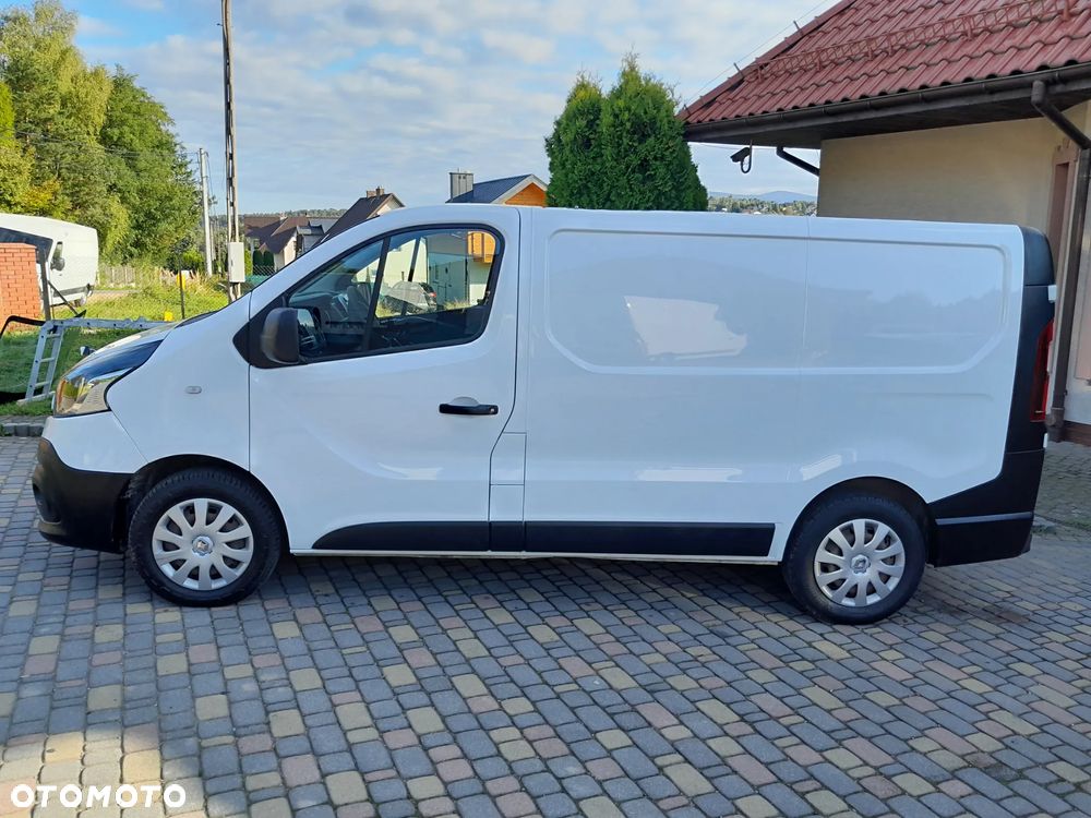 Renault TRAFIC - 8