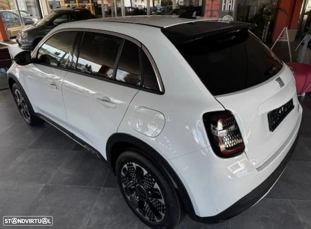 Fiat 600 1.2 Hybrid La Prima - 3