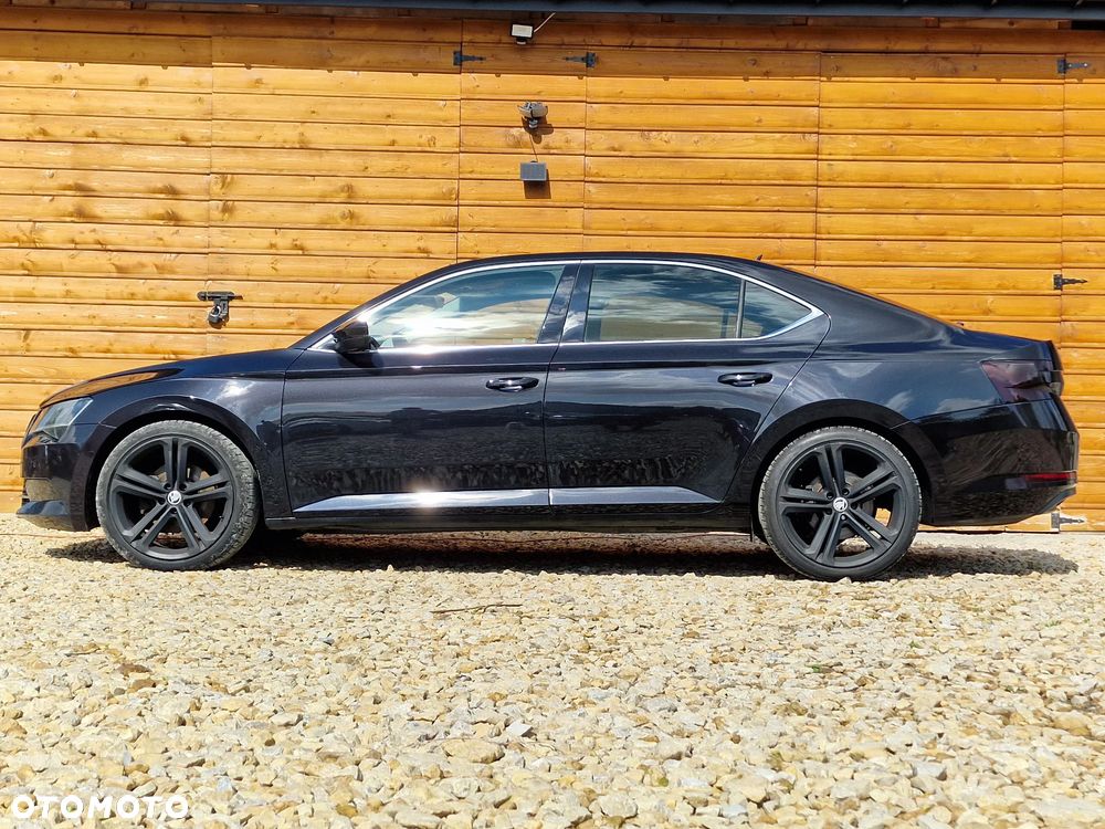 Skoda Superb 1.6 TDI Style DSG - 26