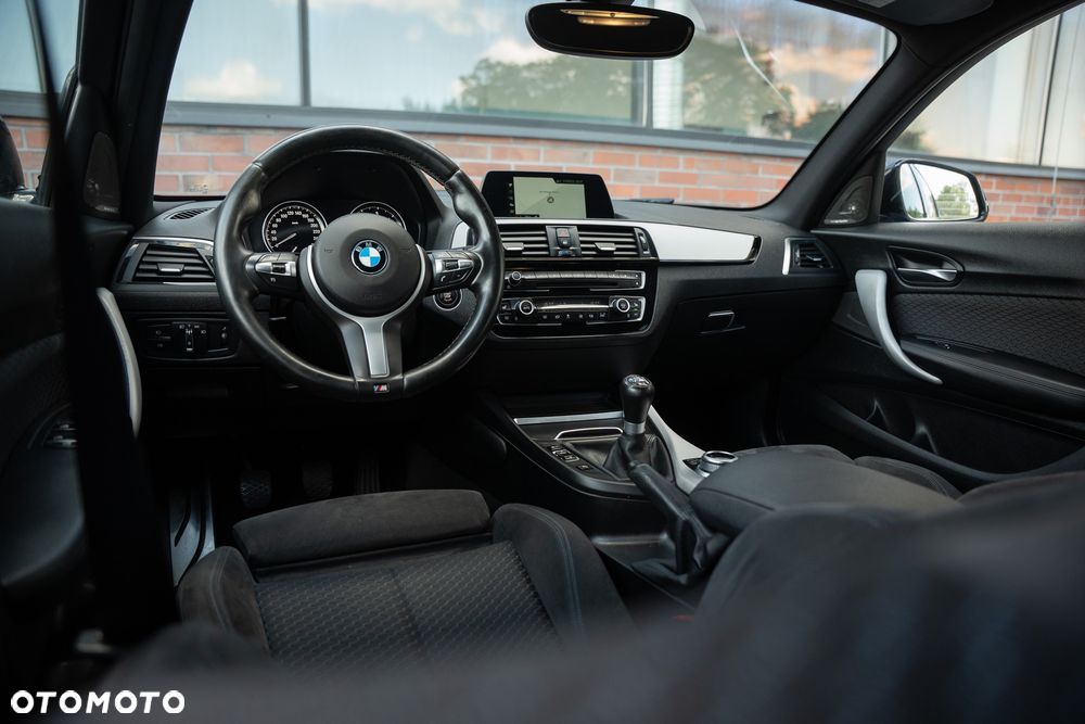 BMW Seria 1 120d Edition M Sport Shadow - 28
