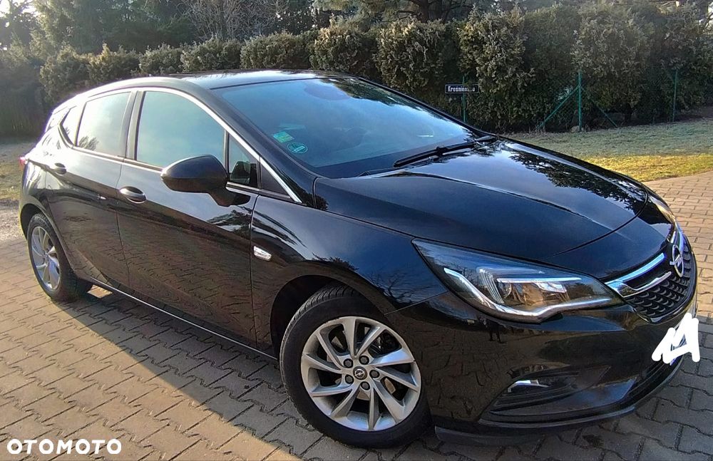 Opel Astra 1.6 CDTI DPF ecoFLEX Start/Stop Exklusiv - 2
