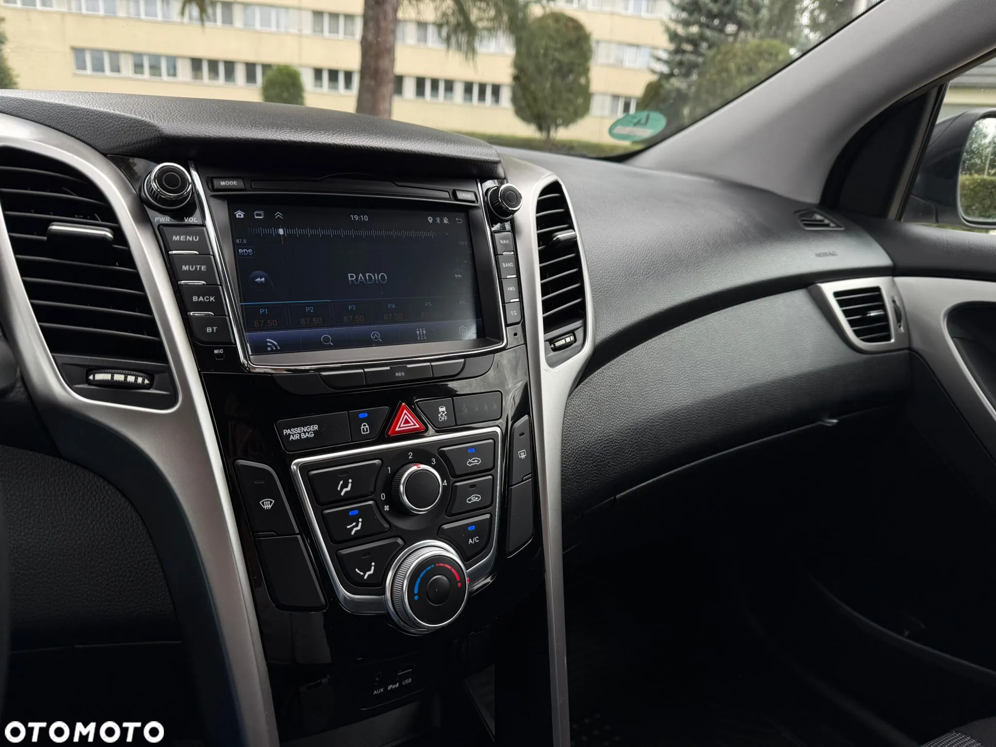 Hyundai i30 1.4 Premium - 36