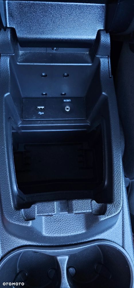 Ford Focus 1.6 TDCi DPF Start-Stopp-System Titanium - 16