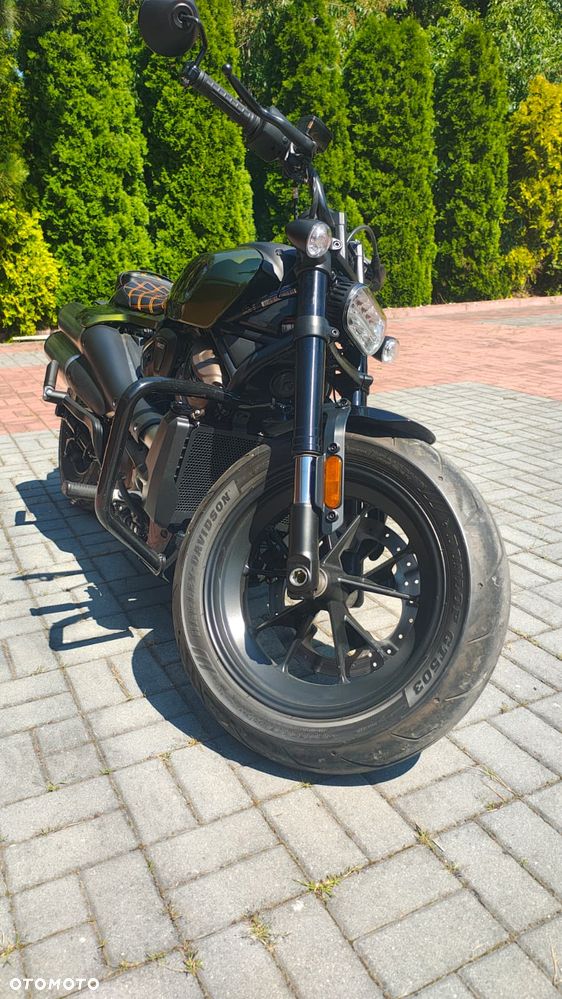 Harley-Davidson Sportster - 3