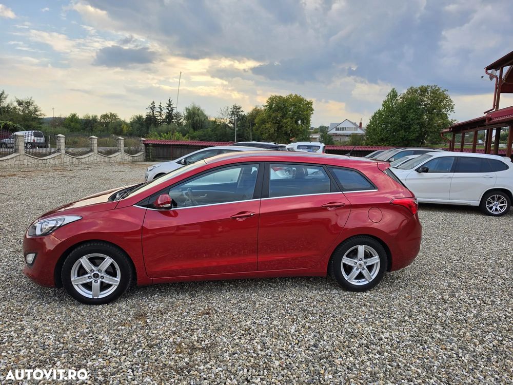 Hyundai i30 1.6 CRDI Trend - 19