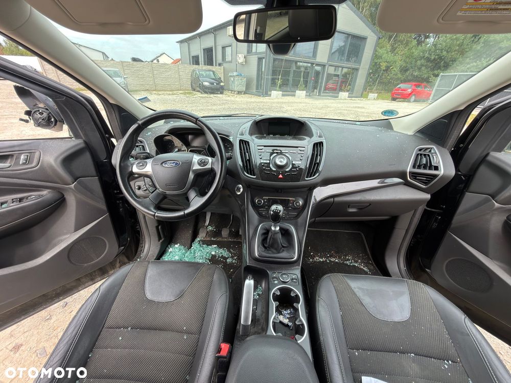 Ford Kuga - 21