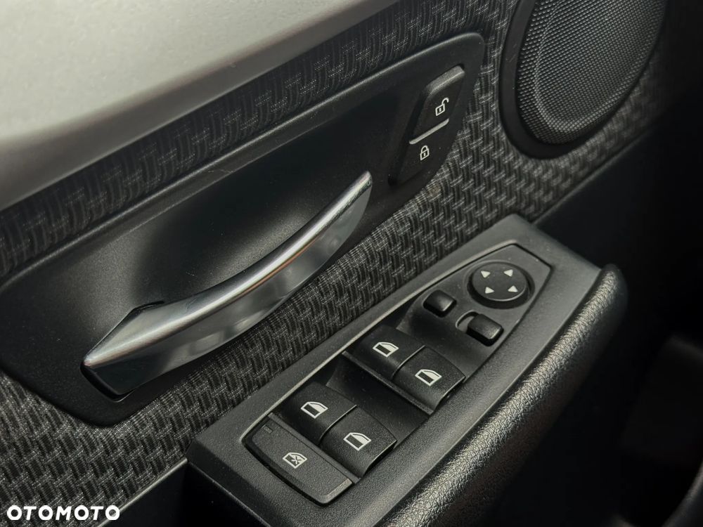 BMW Seria 2 218d Sport-Aut Luxury Line - 28