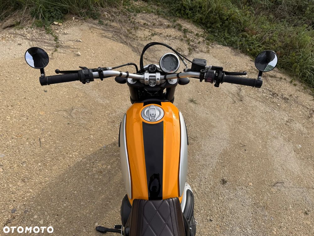 Ducati Scrambler - 10