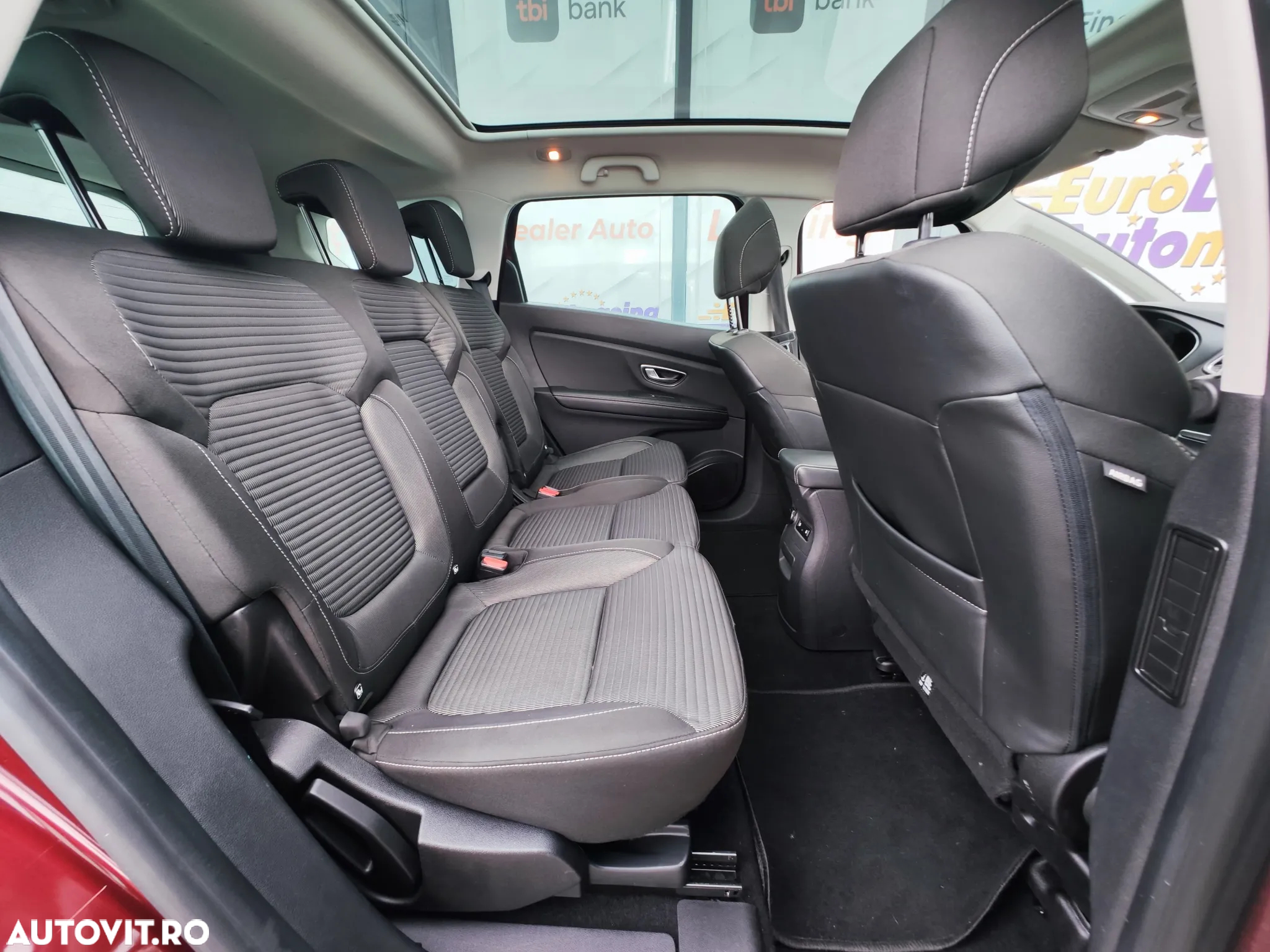 Renault Scenic BLUE dCi 120 EDC BUSINESS EDITION - 15
