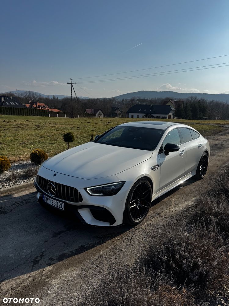 Mercedes-Benz AMG GT 63 4-Matic+ - 2