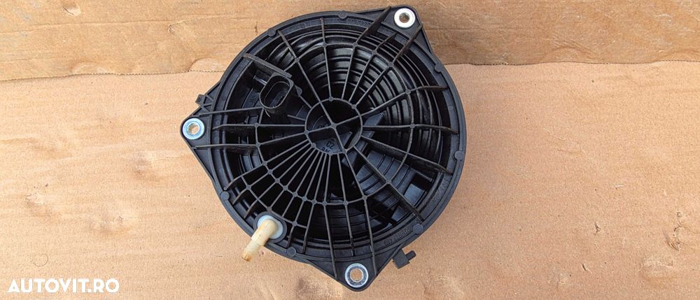 Emblema deschidere portbagaj Vw Passat B8 Facelift sedan 2020 - 2023 - 2