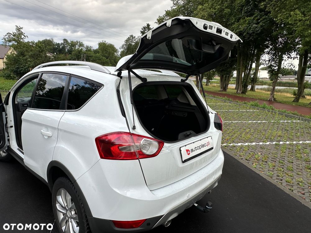 Ford Kuga - 11