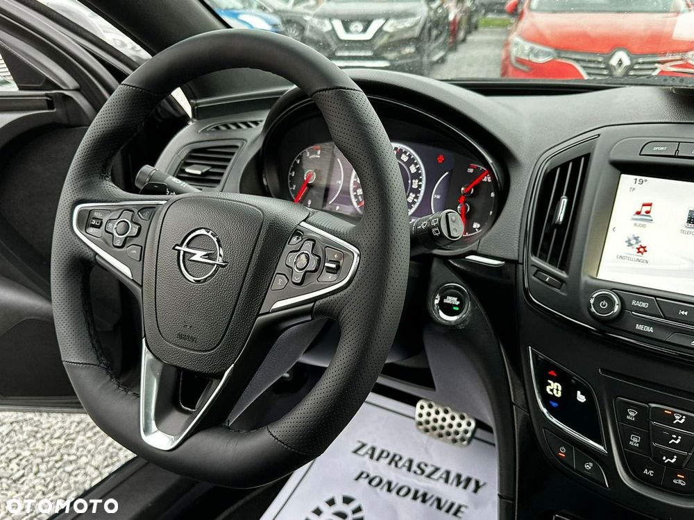 Opel Insignia - 8