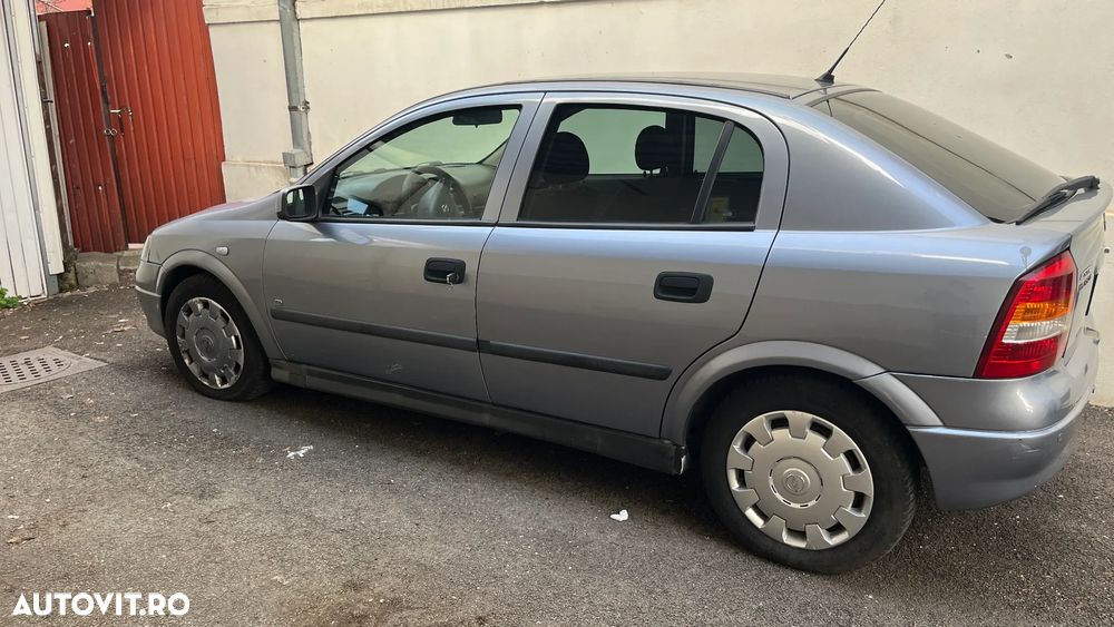 Opel Astra Classic 1.4i - 5