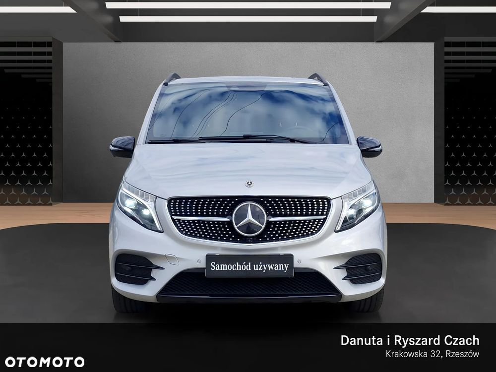 Mercedes-Benz Klasa V 2022