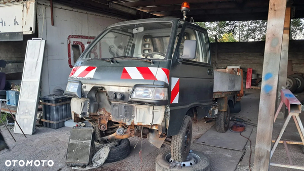 Pojazd PIAGGIO PFAU S65 dostępne wszystkie części 1,3 benzyna wywrotka