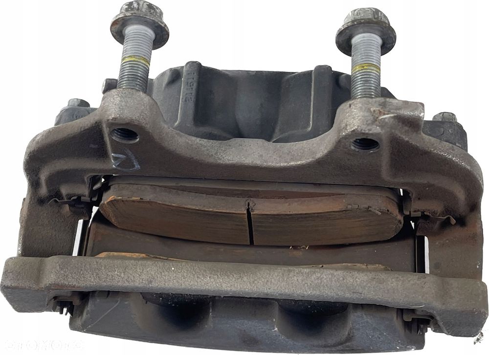 DODGE CHALLENGER LIFT 2015 - ZWROTNICA PRAWA PRZÓD PIASTA ZACISK 68243632AB - 5