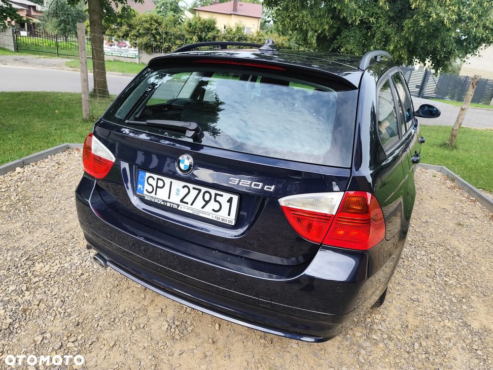 BMW Seria 3 320d DPF - 10