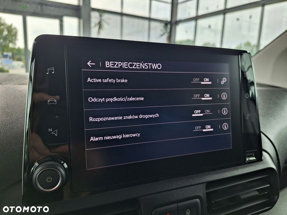 Toyota Proace City Verso 1.5 D-4D Family - 28