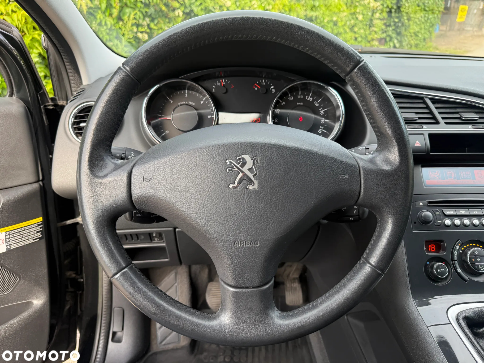 Peugeot 3008 2.0 HDi Active - 25