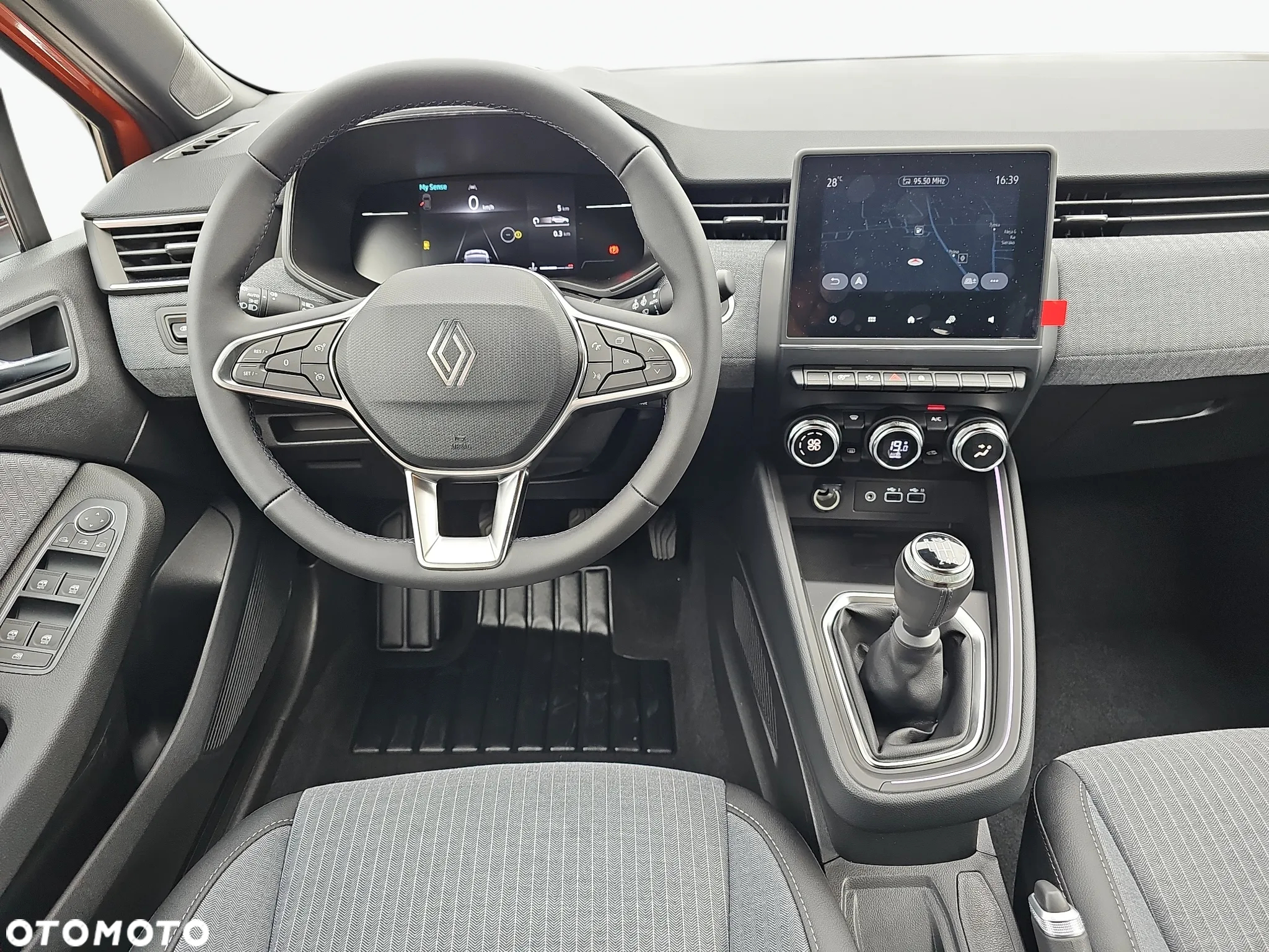 Renault Clio 1.0 TCe Techno - 15