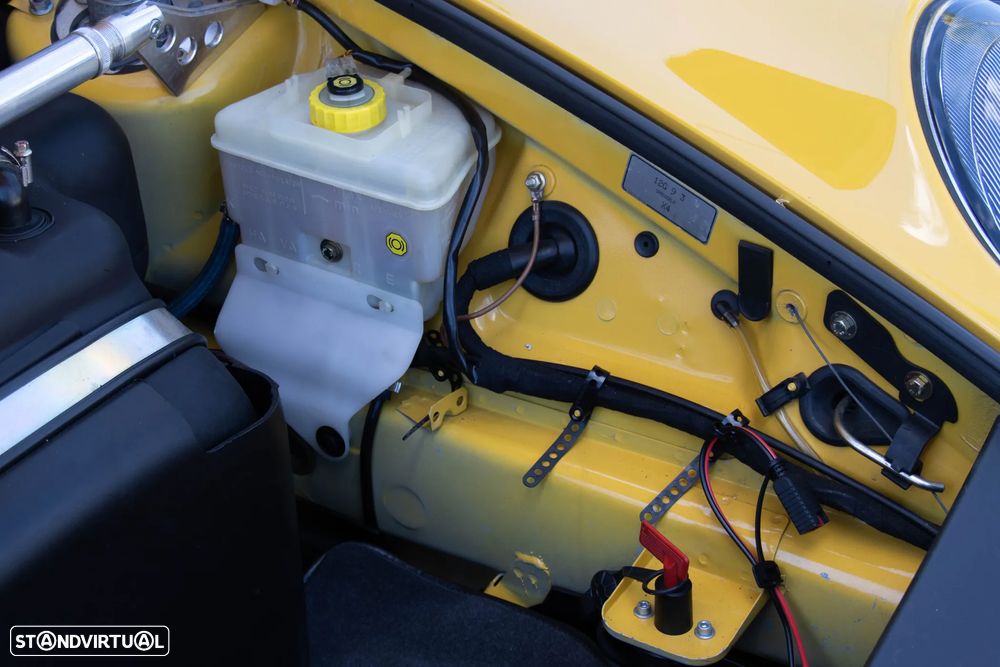 Porsche 911 (993) Coupé 3.8 Carrera RS - 40