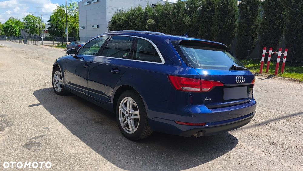 Audi A4 Avant 2.0 TDI S tronic - 2