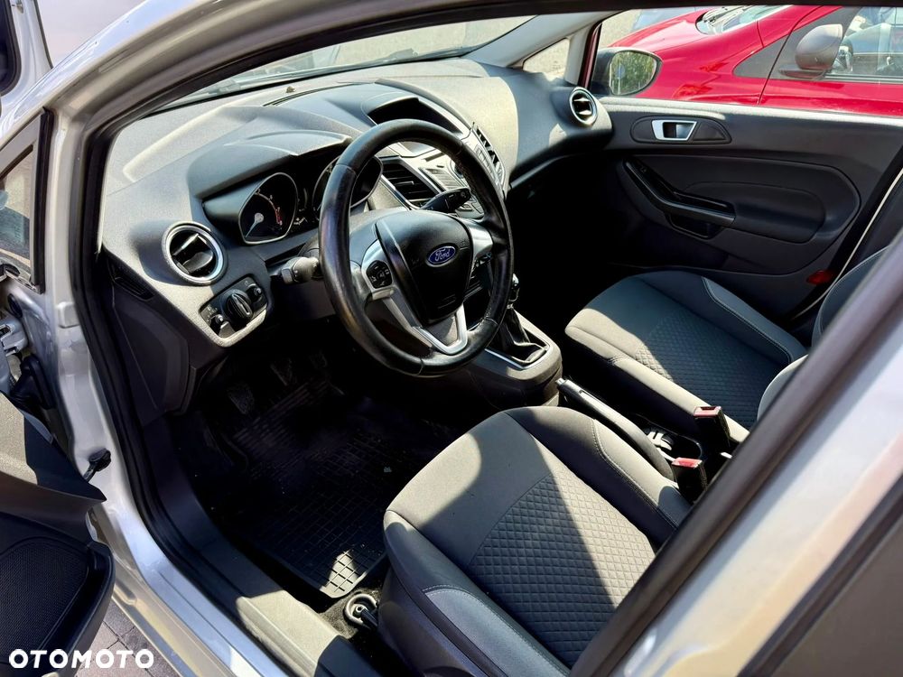 Ford Fiesta 1.25 Ambiente EU5 - 7