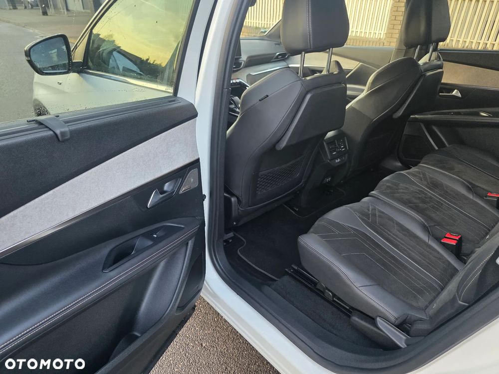 Peugeot 5008 BlueHDi 130 EAT8 GT - 14