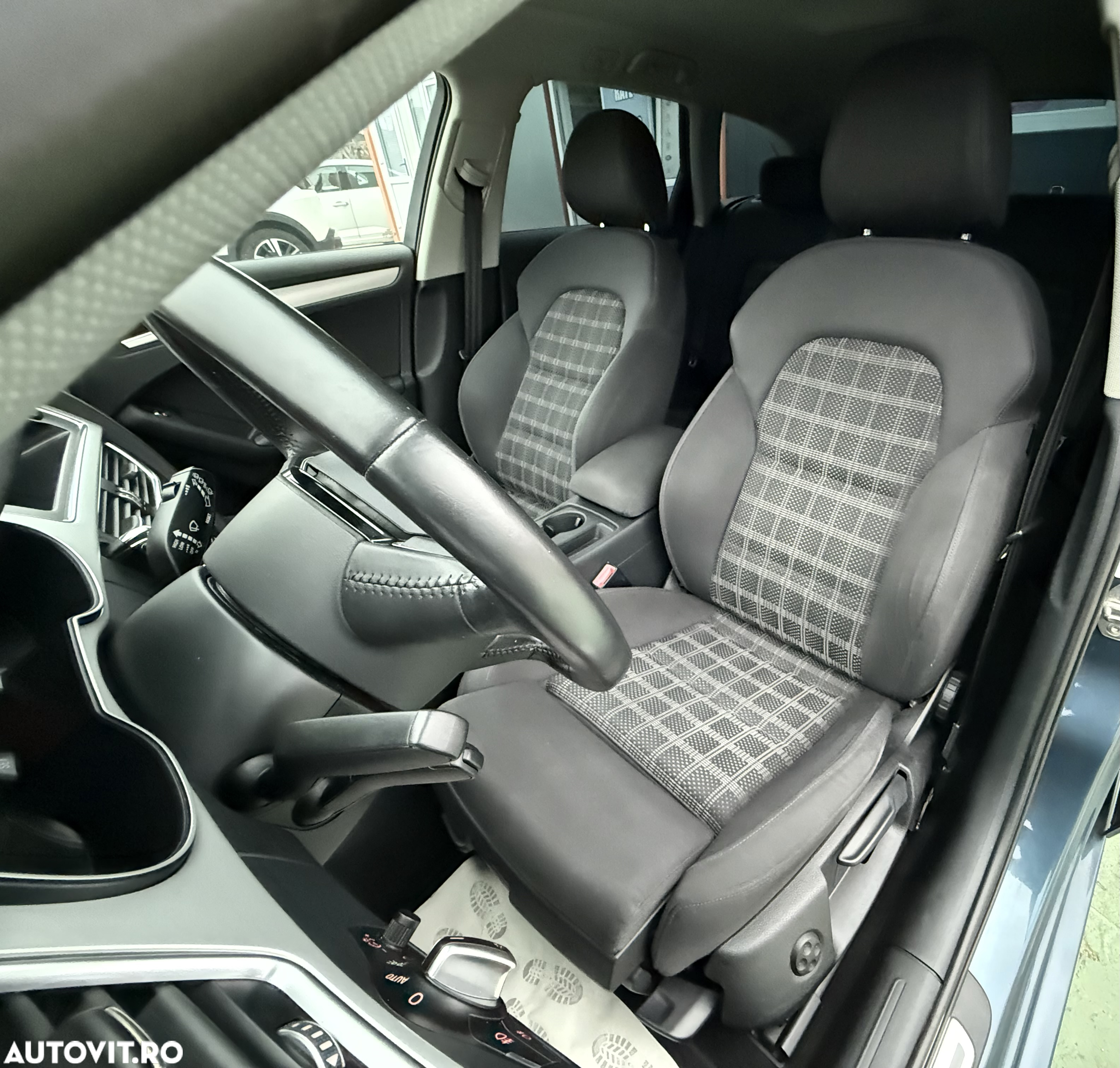 Audi A4 Avant 2.0 TDI quattro S tronic Sport - 17