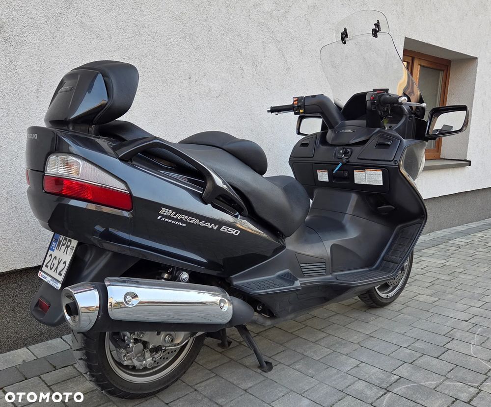 Suzuki Burgman - 6