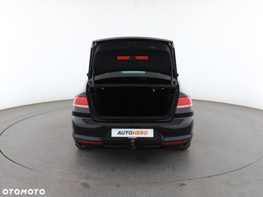 Volkswagen Passat 1.4 TSI (BlueMotion Technology) Comfortline - 20